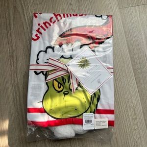 Brand new The Grinch Table Runner by Pottery Barn Kids